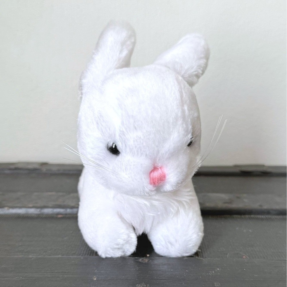 Vintage 1987 Avon White Bunny Rabbit Plush PA940 Pink Nose Korea